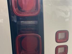 Land Rover Defender 130 D300 X-Dynamic HSE - Image 15