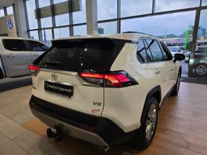 Toyota RAV4 2.0 VX - Image 2