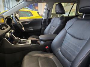Toyota RAV4 2.0 VX - Image 7