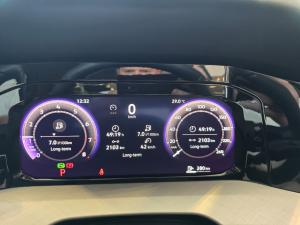 Volkswagen Golf 1.4TSI Life - Image 11