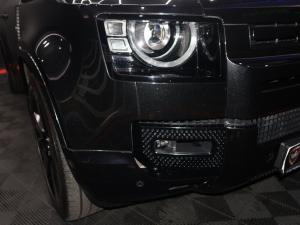 Land Rover Defender 110 P400 X - Image 6