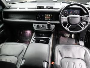 Land Rover Defender 110 P400 X - Image 8