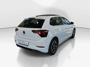 Volkswagen Polo hatch 1.0TSI Life auto - Image 7