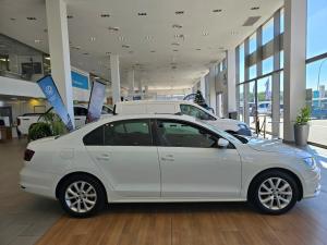 Volkswagen Jetta 1.4TSI Comfortline auto - Image 13