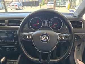 Volkswagen Jetta 1.4TSI Comfortline auto - Image 5