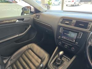 Volkswagen Jetta 1.4TSI Comfortline auto - Image 8
