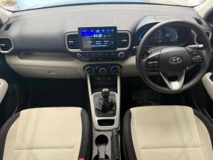 Hyundai Venue 1.2 Premium - Image 11