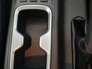 Nissan Navara 2.5DDTi double cab SE Plus auto