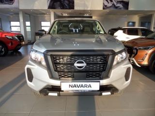 Nissan Navara 2.5DDTi double cab SE Plus auto