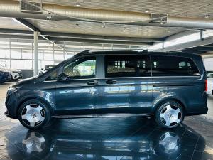 Mercedes-Benz V-Class V300d Exclusive - Image 15