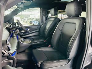 Mercedes-Benz V-Class V300d Exclusive - Image 6