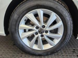 Volkswagen Polo Vivo hatch 1.4 Life - Image 8