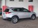 Toyota RAV4 2.0 GX auto - Thumbnail 2