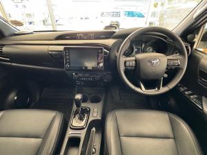 Toyota Hilux 2.8GD-6 double cab Legend 55 - Image 6