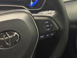 Toyota Corolla Cross 1.8 HEV XS - Image 10
