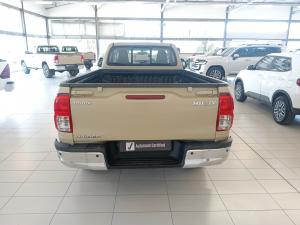Toyota Hilux 2.4GD-6 single cab Raider manual - Image 5