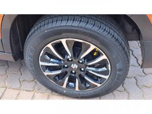 Suzuki Vitara Brezza 1.5 GLX auto - Image 8