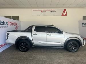 Isuzu D-Max 3.0TD double cab V-Cross - Image 3