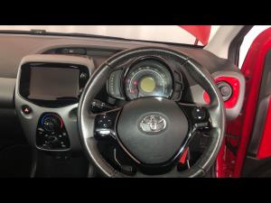Toyota Aygo 1.0 X-Play - Image 8
