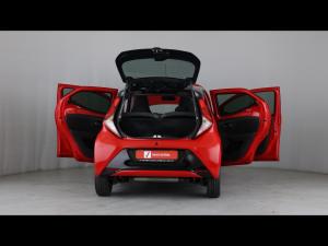Toyota Aygo 1.0 X-Play - Image 24