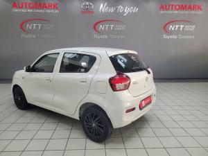 Toyota Vitz 1.0 XR - Image 9