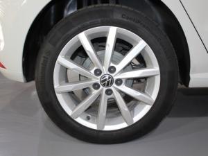 Volkswagen Polo Vivo 1.6 Style - Image 21