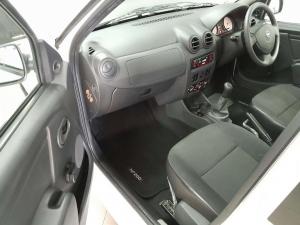 Nissan NP200 1.6 Safety PackS/C - Image 7