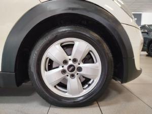 MINI Hatch One Hatch 5-door auto - Image 14