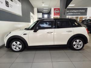 MINI Hatch One Hatch 5-door auto - Image 5