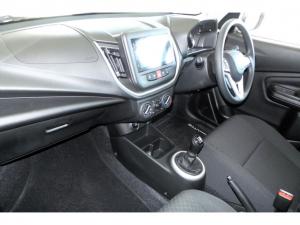 Toyota Vitz 1.0 XR manual - Image 9
