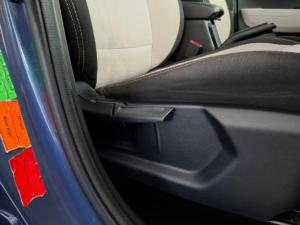 Hyundai Venue 1.2 Premium - Image 11