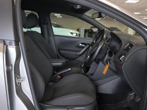Volkswagen Polo Vivo hatch 1.0TSI GT - Image 14
