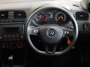 Volkswagen Polo Vivo hatch 1.6 Comfortline auto - Image 15