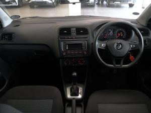 Volkswagen Polo Vivo hatch 1.6 Comfortline auto - Image 16