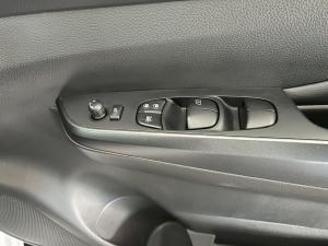 Nissan Navara 2.5DDTi double cab Pro-4X 4x4 - Image 19