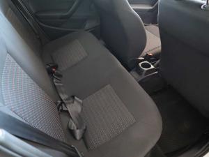 Volkswagen Polo Vivo hatch 1.4 Trendline - Image 17