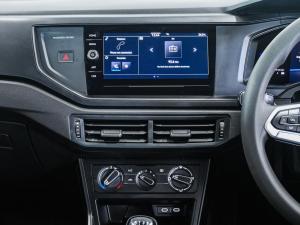 Volkswagen Polo hatch 1.0TSI - Image 17