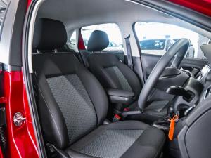 Volkswagen Polo Vivo hatch 1.6 Life - Image 11