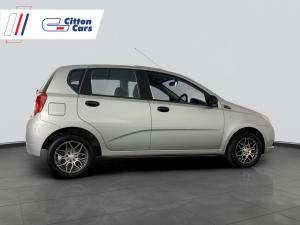 Chevrolet Aveo 1.6 L 5-Door - Image 4