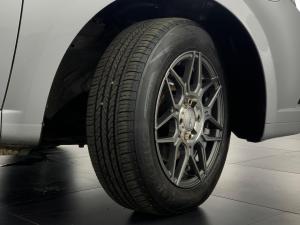 Chevrolet Aveo 1.6 L 5-Door - Image 9