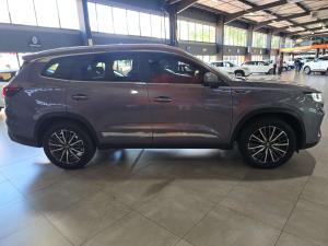 Chery Tiggo 8 PRO 1.6 Tdgi Distinction DCT - Image 4