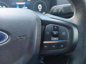 Ford Everest 3.0TD V6 4WD Platinum - Image 11