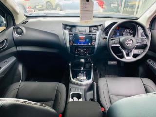 Nissan Navara 2.5DDTi double cab Stealth 4x4