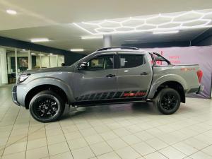 Nissan Navara 2.5DDTi double cab Stealth 4x4 - Image 3