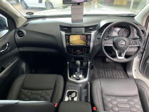 Nissan Navara 2.5DDTi double cab LE Plus - Image 18