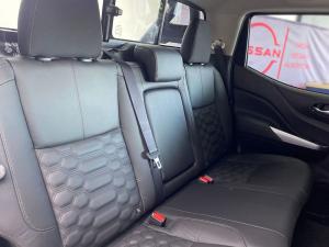 Nissan Navara 2.5DDTi double cab LE Plus - Image 20