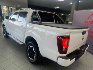 Nissan Navara 2.5DDTi double cab LE Plus