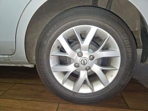 Nissan Almera 1.5 Acenta auto - Image 10