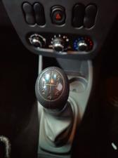 Nissan NP200 1.6i - Image 13