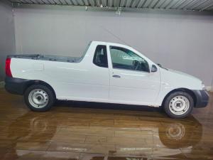 Nissan NP200 1.6i - Image 4